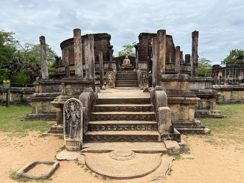 Polonnaruwa Ancient City